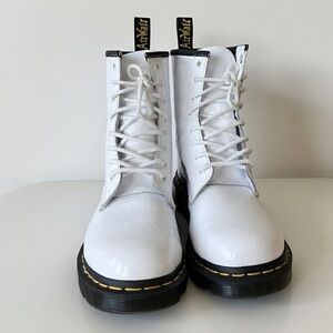 Dr. Martens 1460 Croc Embossed Patent Leather Lace-up Boots Size 9